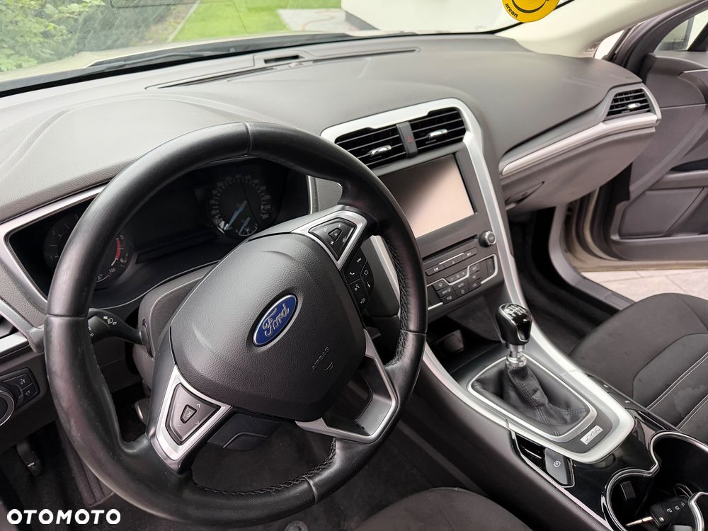 Ford Mondeo 2.0 TDCi Titanium - 11