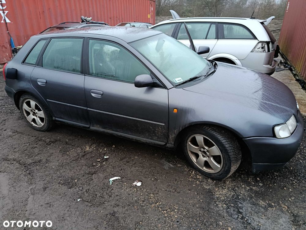 Audi A3 8L 1.9 TDI 2000r NA CZĘŚCI - 3