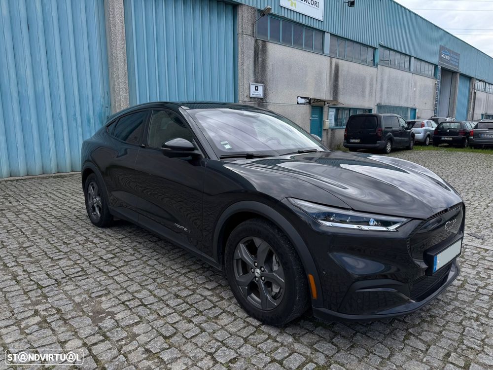 Ford Mustang Mach-E - 5