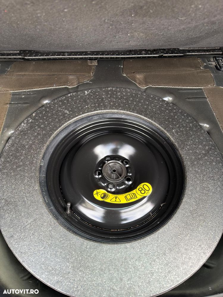 Ford Focus 1.6 TDCI DPF Trend - 8