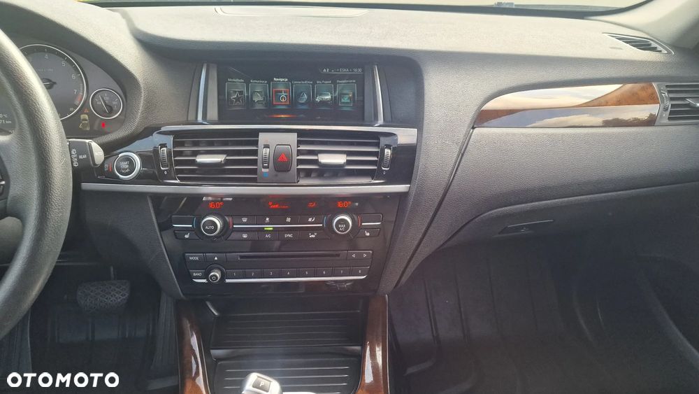 BMW X3 xDrive28i - 20