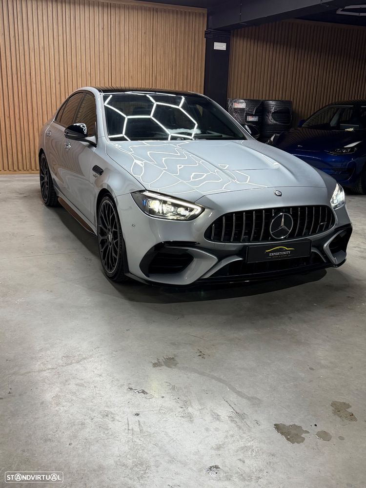 Mercedes-Benz C 63 AMG S E Performance 4Matic - 2
