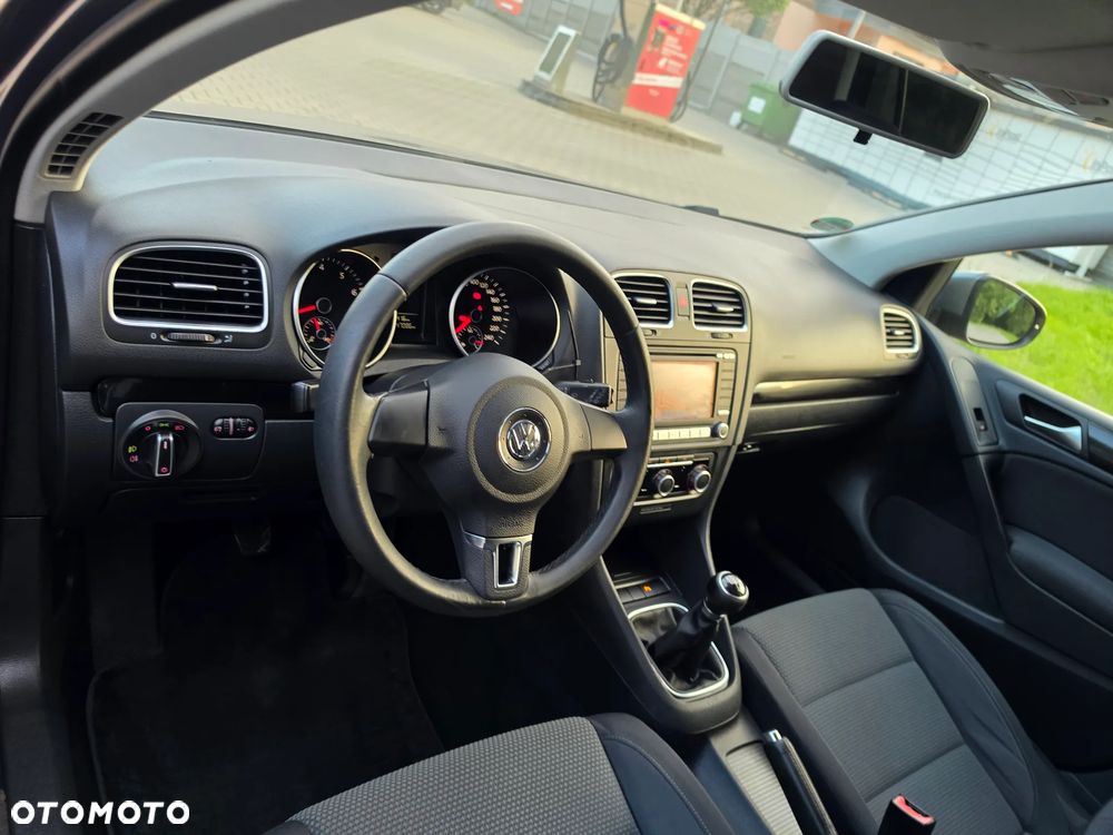 Volkswagen Golf 1.4 TSI United - 17