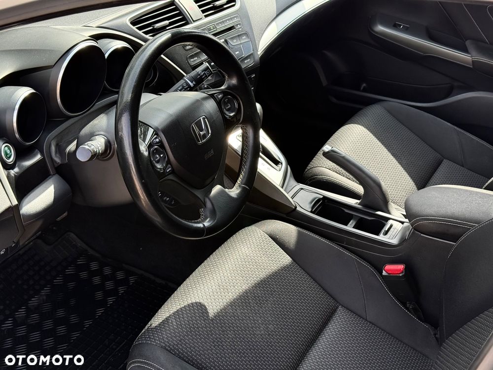 Honda Civic 1.8 i-VTEC Automatik Style Edition - 6