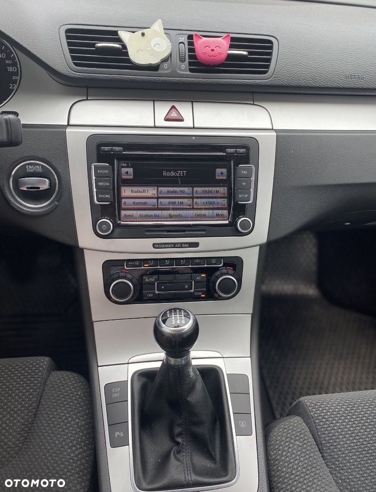 Volkswagen Passat 1.8 TSI Comfortline - 4