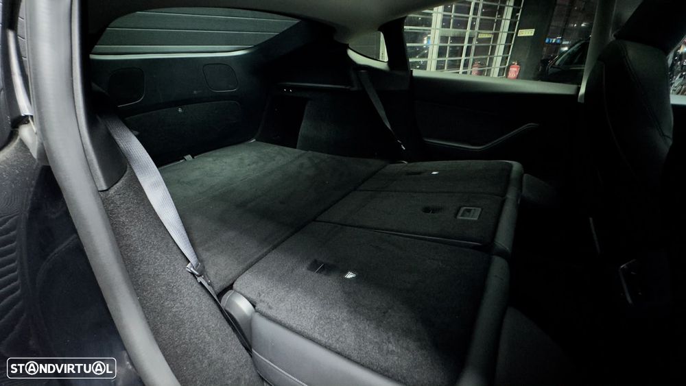 Tesla Model Y RWD - 48