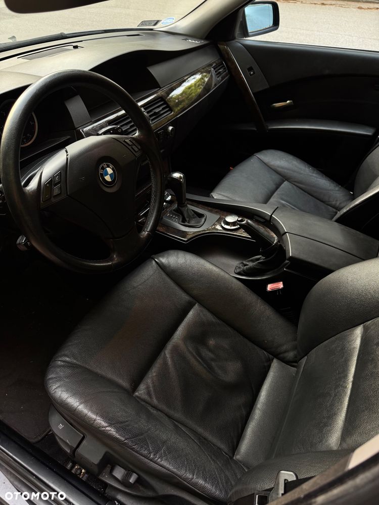 BMW Seria 5 - 25