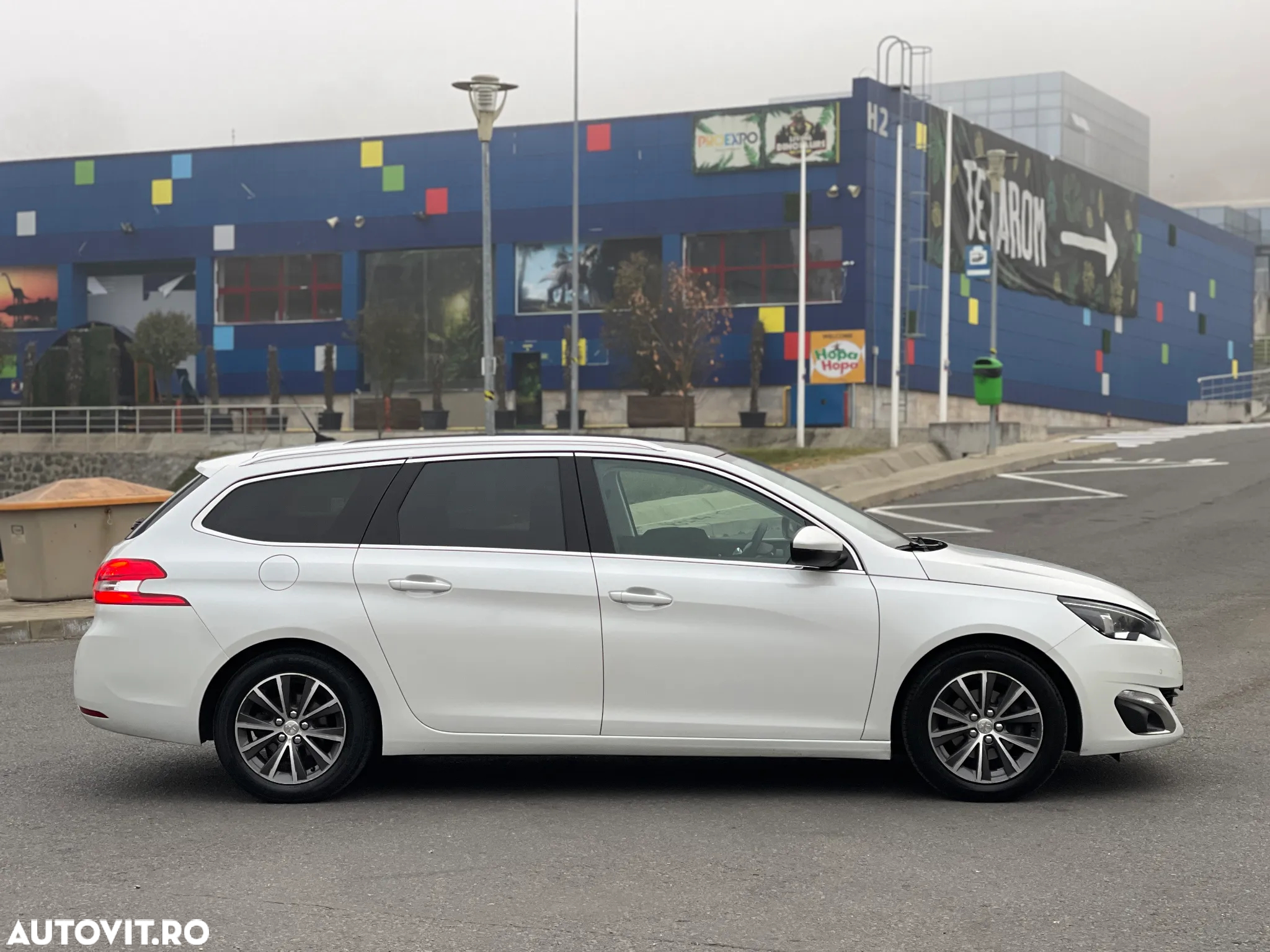Peugeot 308 SW BlueHDi 120 Stop & Start Business-Line - 10