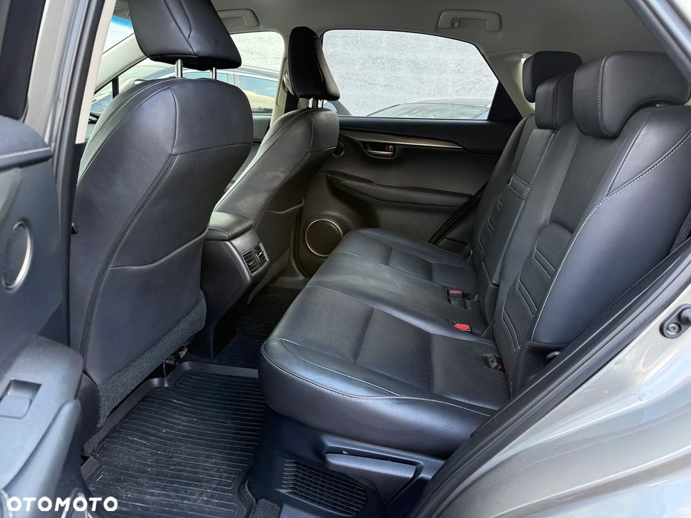Lexus NX 200t Elite AWD - 13
