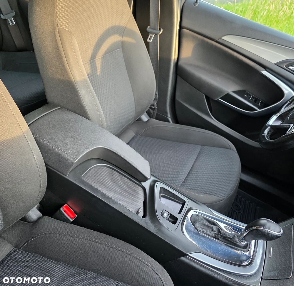 Opel Insignia 2.0 CDTI Active - 10