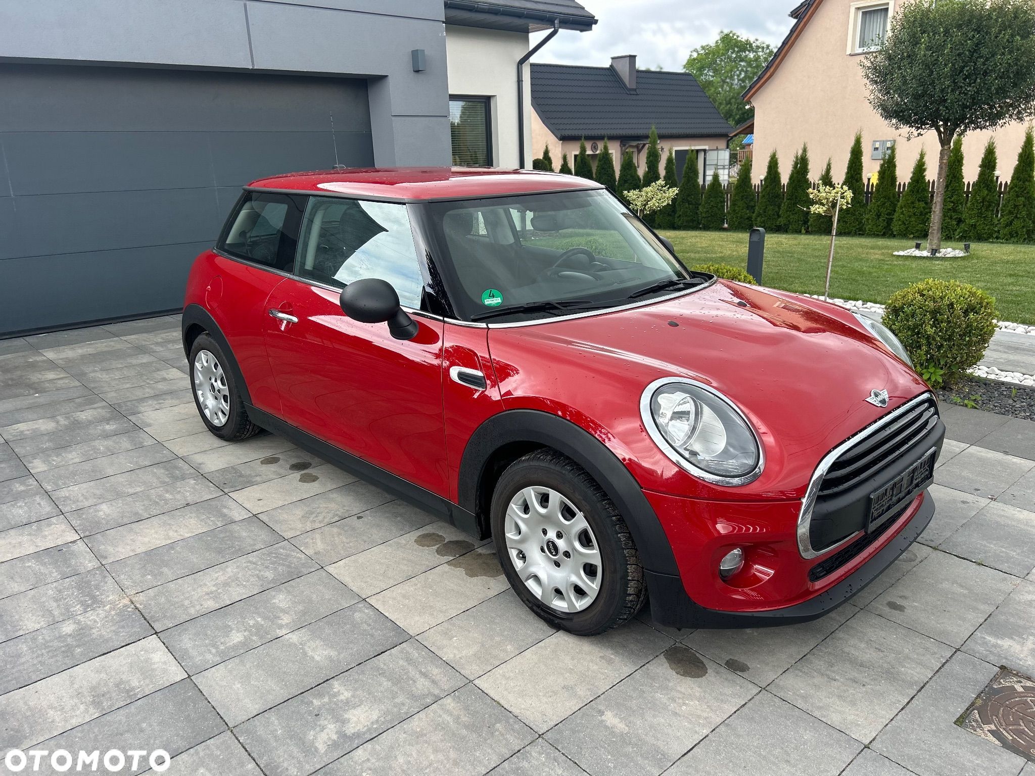 MINI ONE - 1