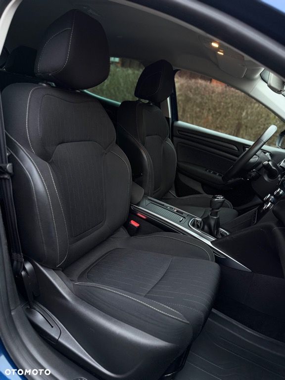 Renault Megane TCe 140 GPF INTENS - 31