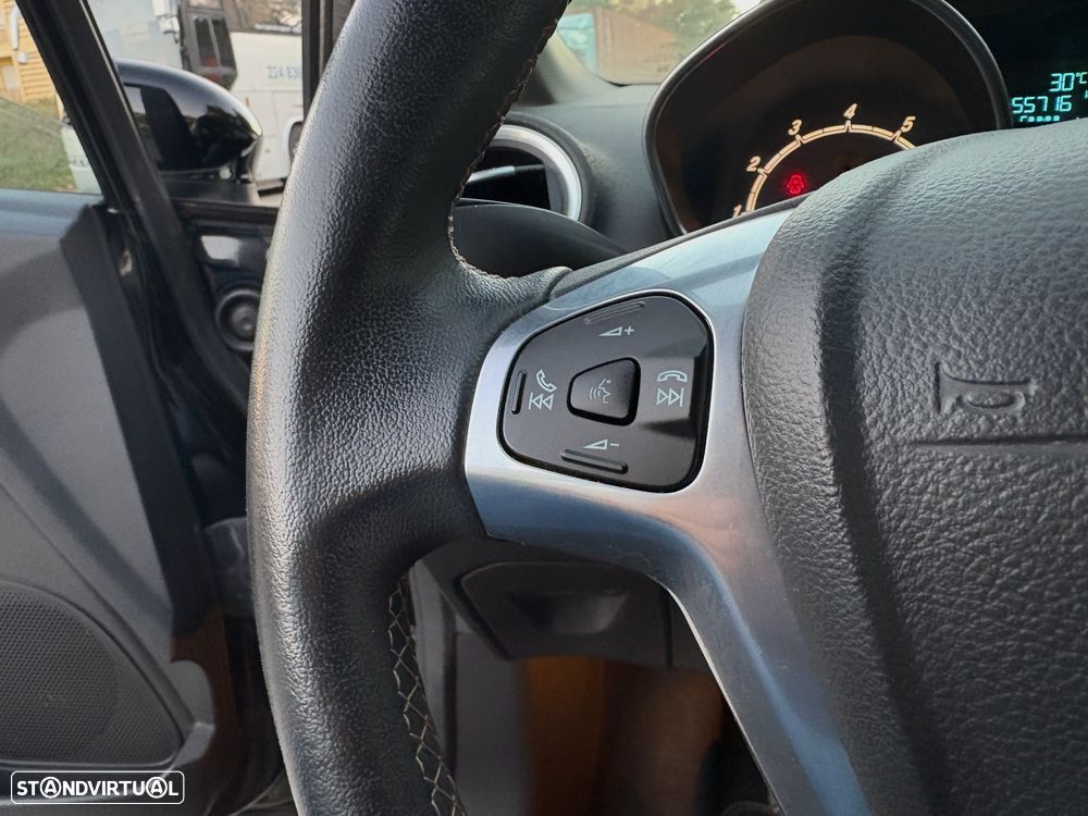 Ford Fiesta 1.0 Ti-VCT Titanium - 18