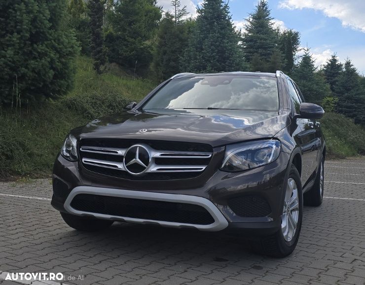 Mercedes-Benz GLC - 9