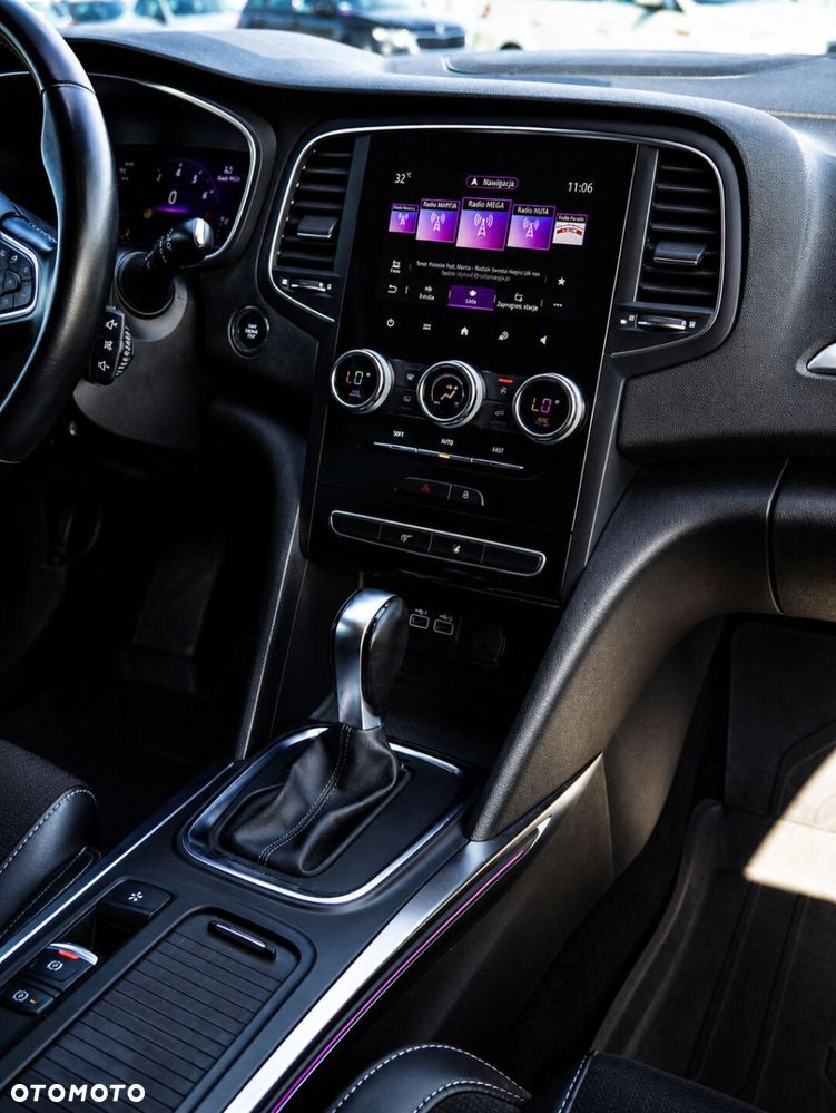 Renault Megane 1.3 TCe FAP Intens EDC - 11