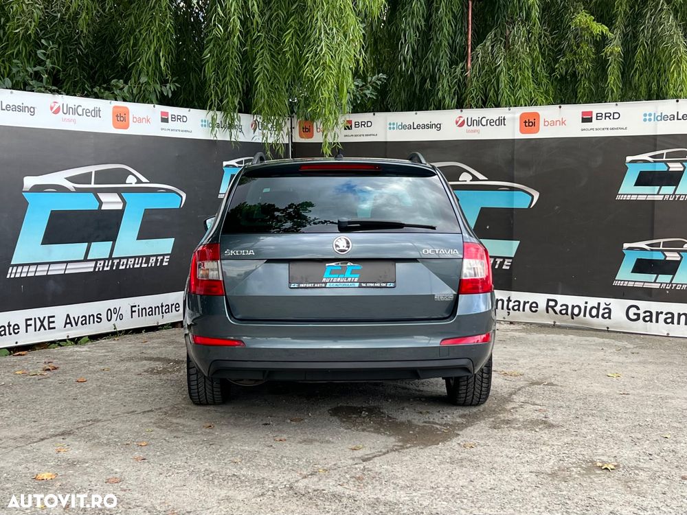 Skoda Octavia 2.0 TDI (Green tec) DSG Style - 5