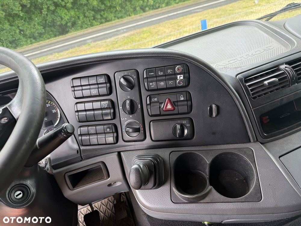 Mercedes-Benz ACTROS 2644 - 11