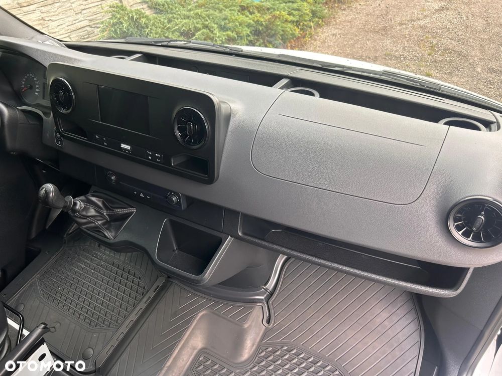 Mercedes-Benz Sprinter 907 315  12/2022r L4H2 Long 143tys. - 31
