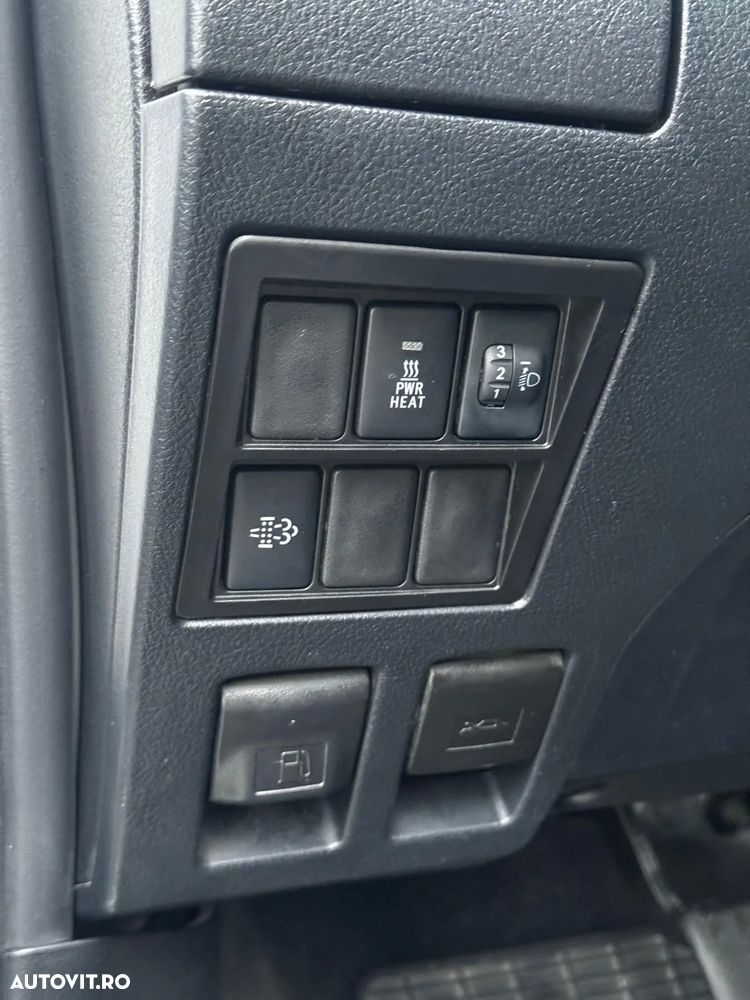 Toyota Hilux 4x4 Double Cab Autm. Comfort - 19