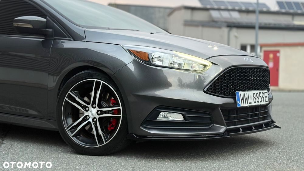 Ford Focus - 14