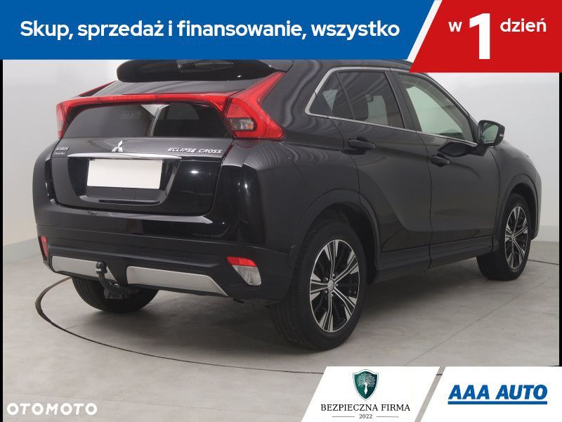 Mitsubishi Eclipse Cross - 6