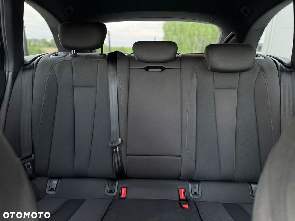 Audi A4 Avant - 17