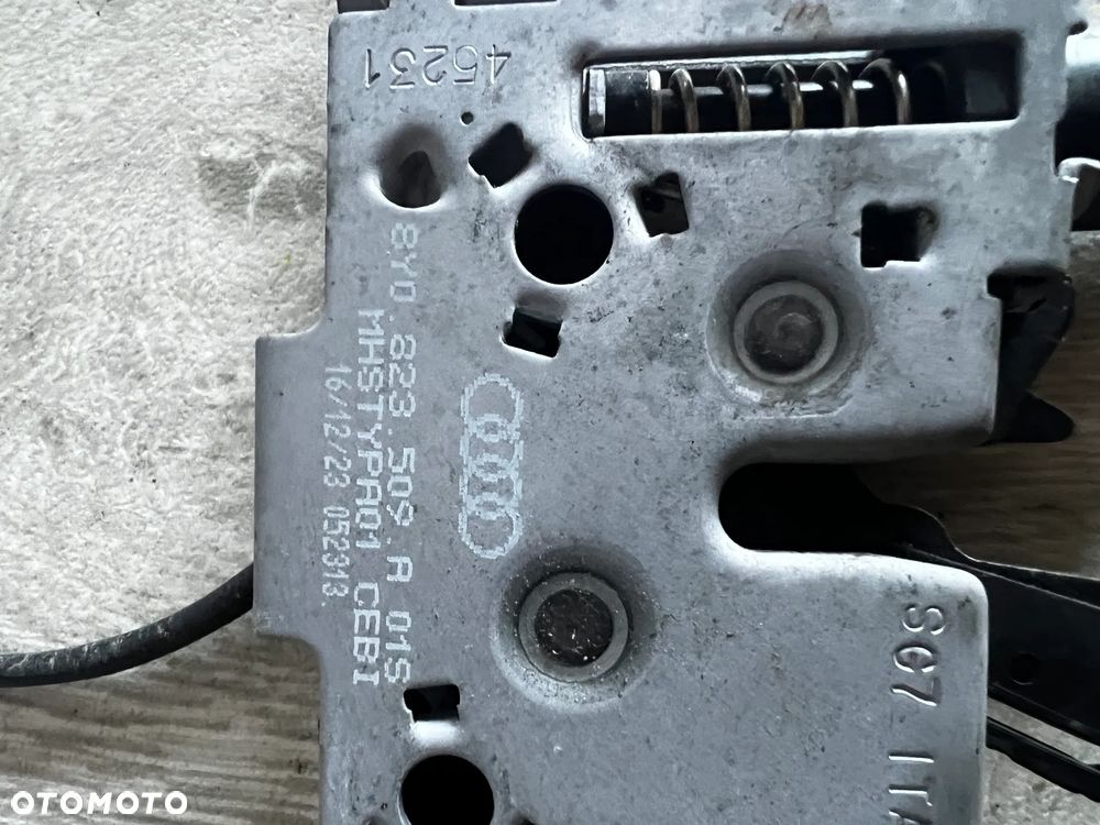 Zamek maski Audi A3 8Y 8Y0823509A 8Y0823509 Z LINKAMI - 3