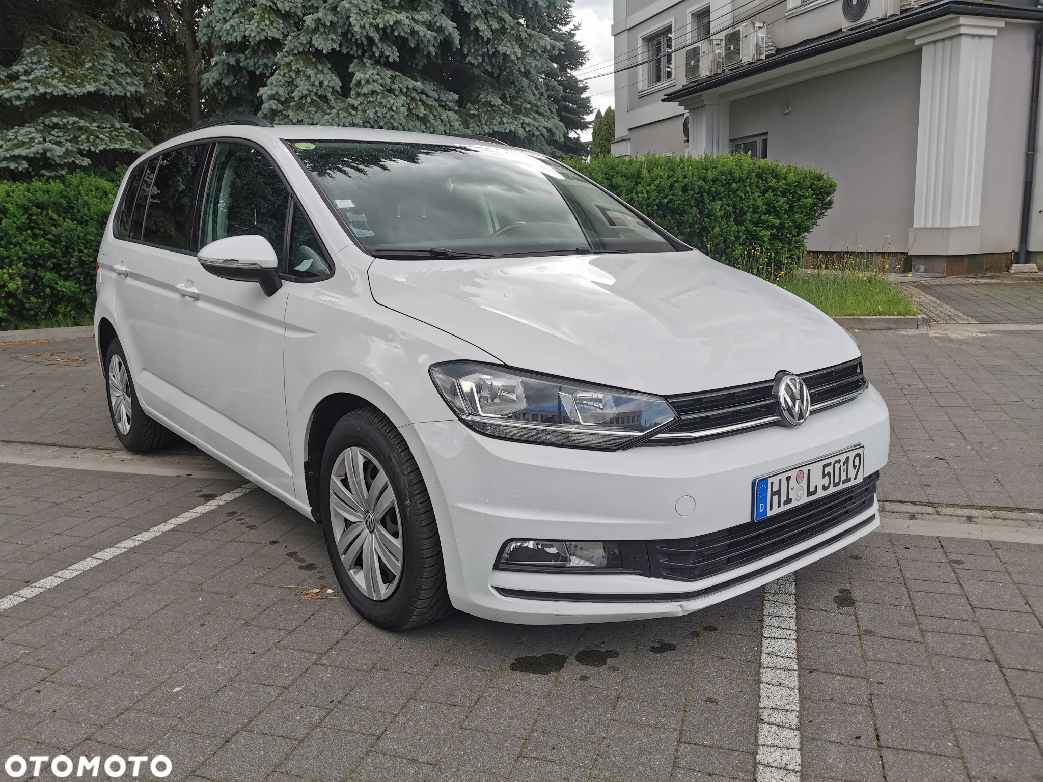 Volkswagen Touran 1.6 TDI SCR (BlueMotion Technology) DSG Comfortline - 2