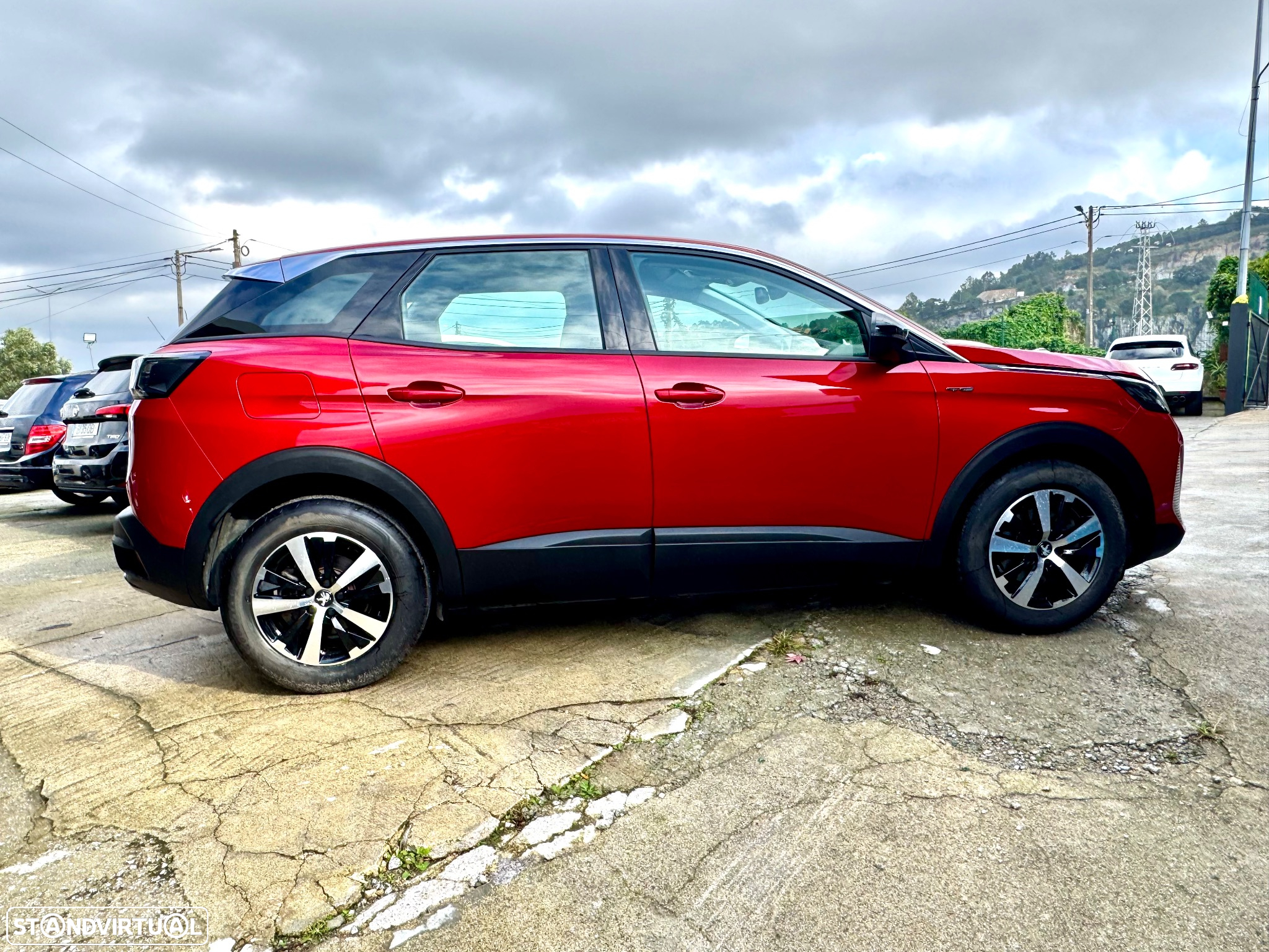 Peugeot 3008 1.5 BlueHDi GT EAT8 - 17
