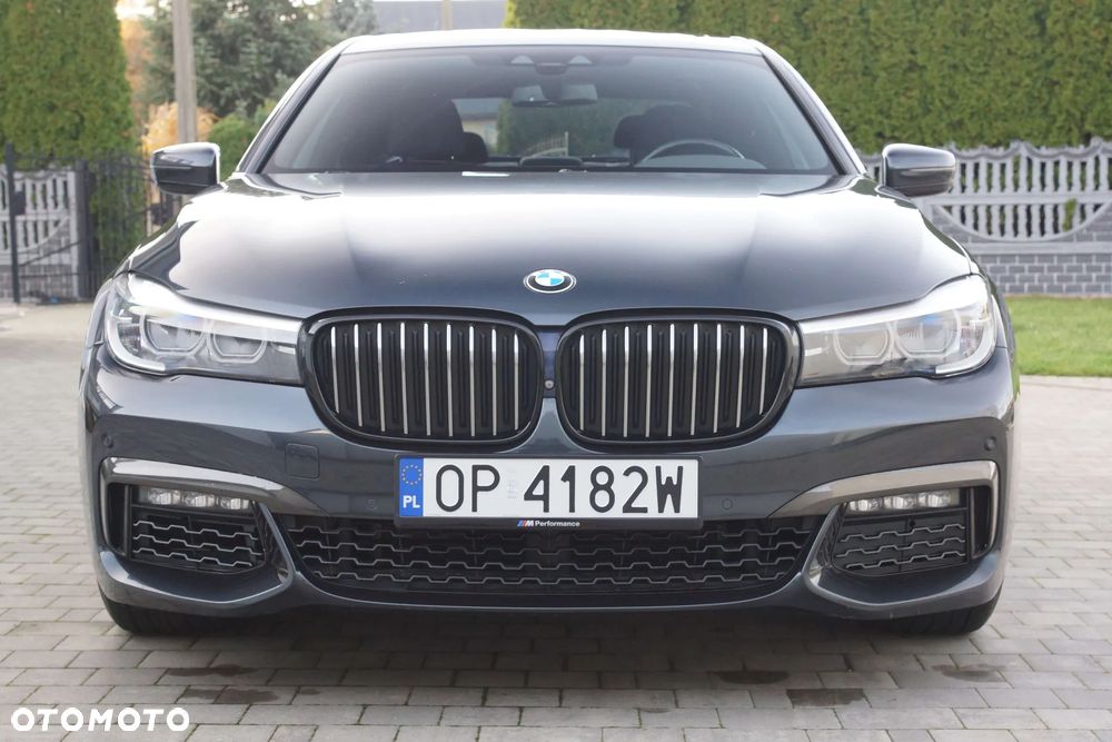 BMW Seria 7 740Li xDrive - 15