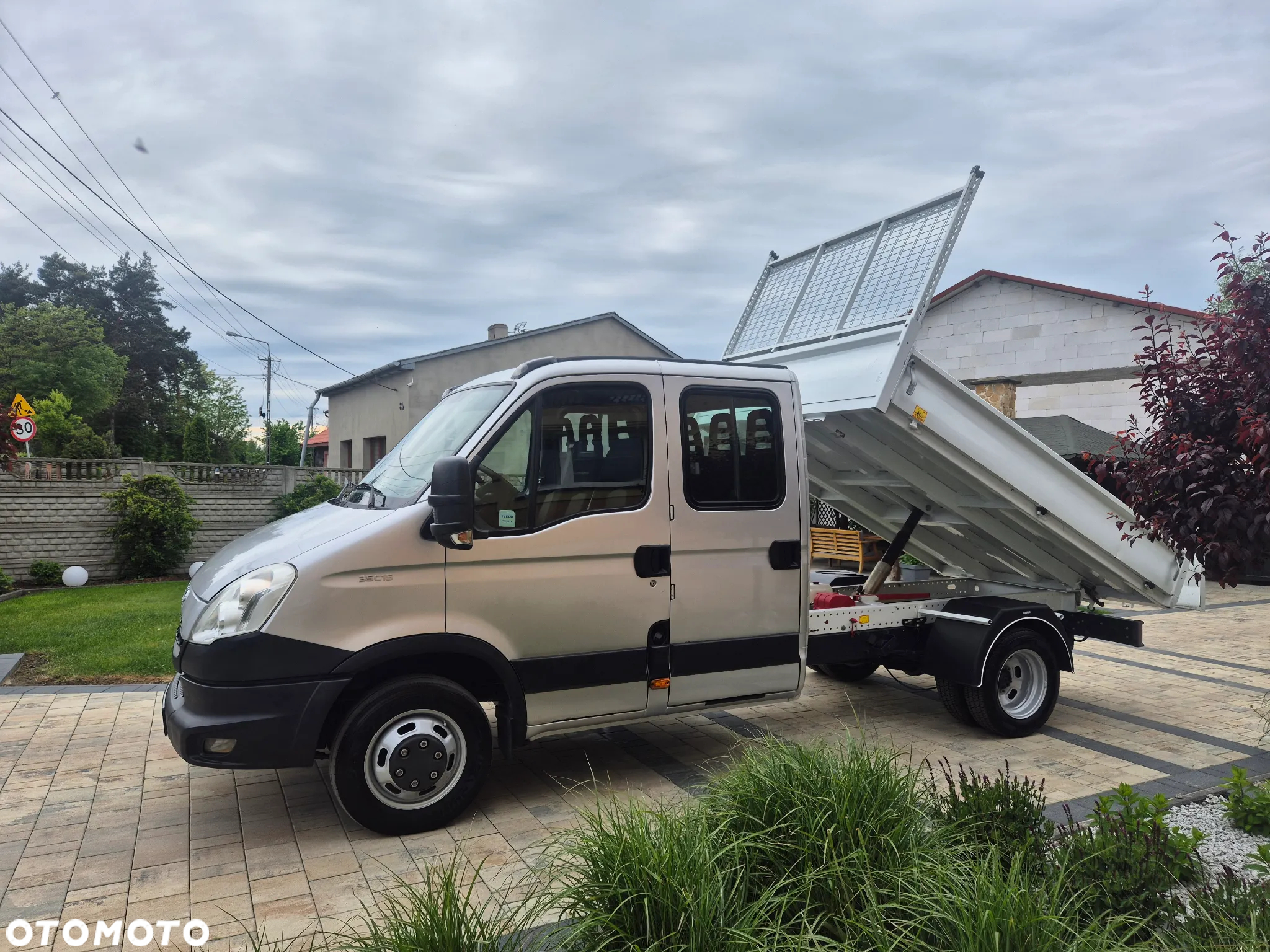 Iveco DAILY 35C15 3.0 WYWROTKA  KIPER DOKA 106.000KM - 2