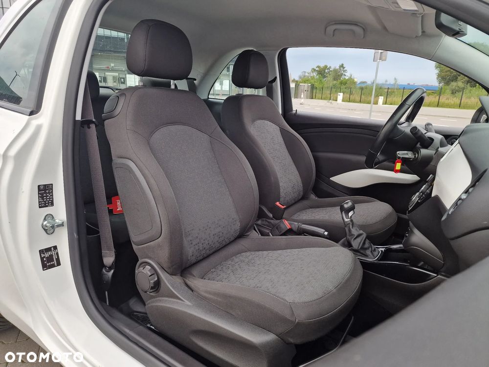 Opel Adam 1.2 Black Jack - 12