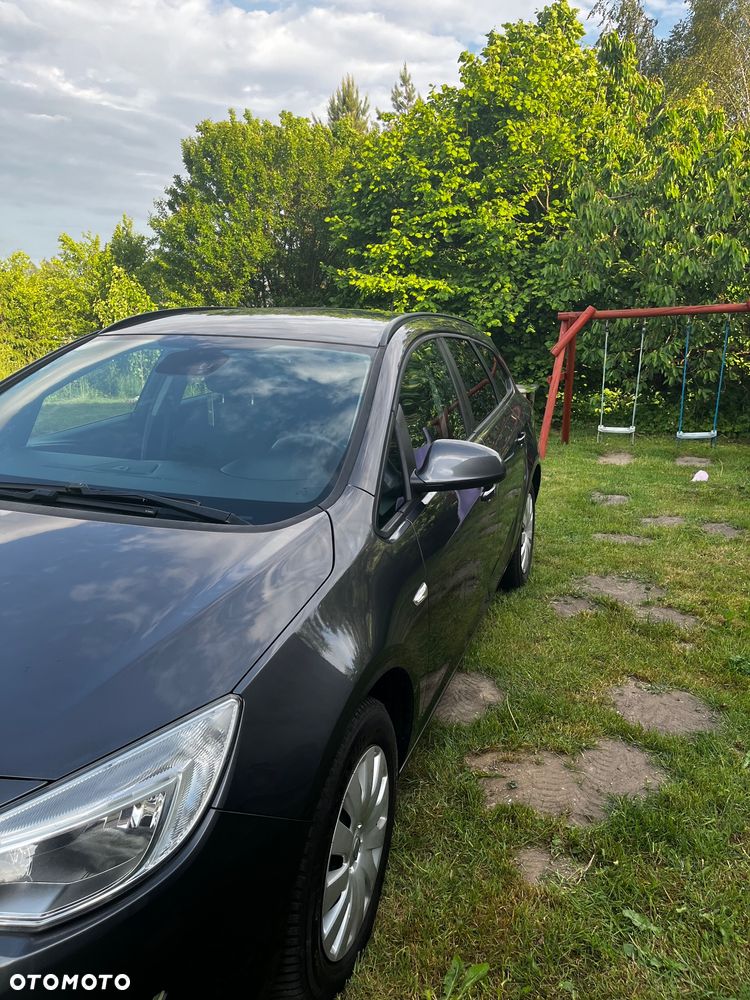 Opel Astra 1.4 Turbo - 2