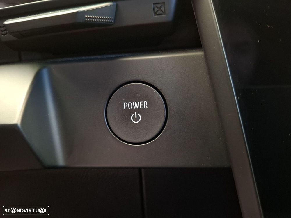 Renault Mégane E-Tech - 19