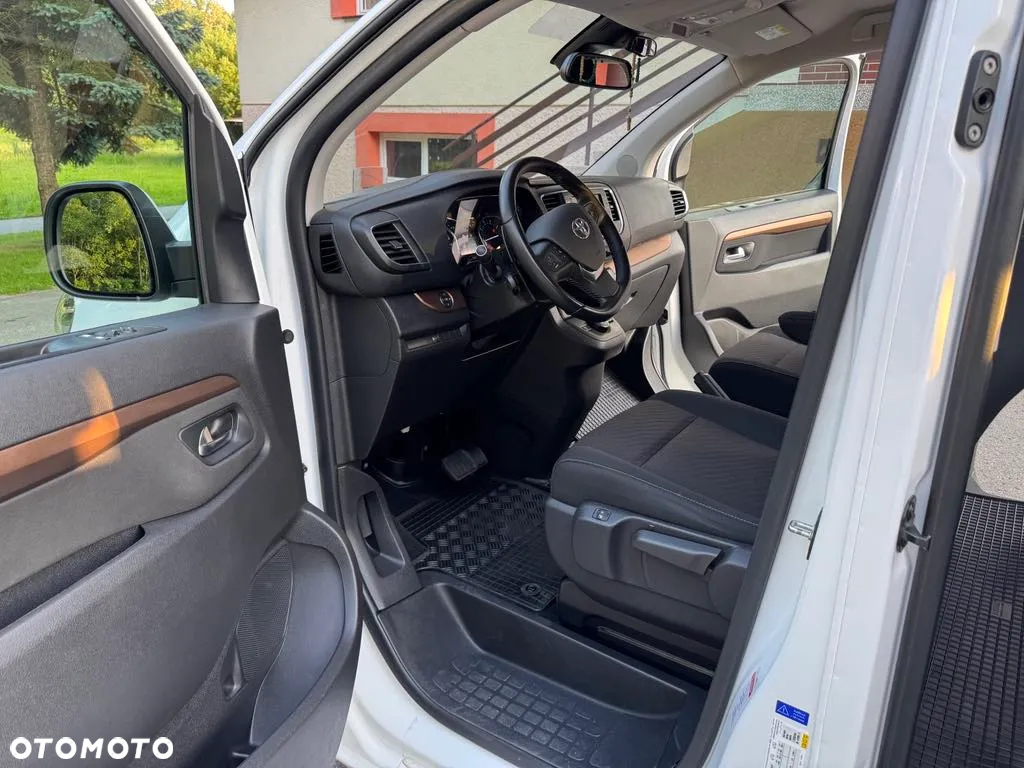Toyota Proace Verso 2.0 D4-D Medium Family - 13
