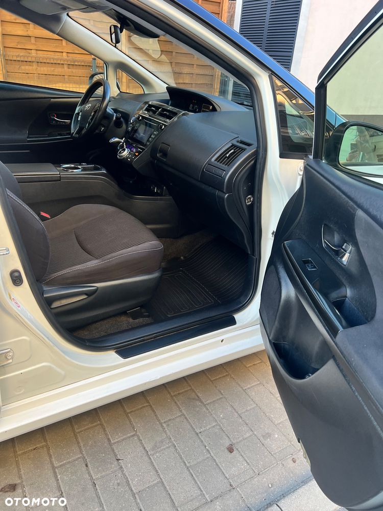 Toyota Prius+ - 11