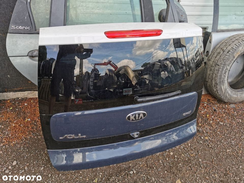 Klapa bagażnika KIA Soul II kamera - 1