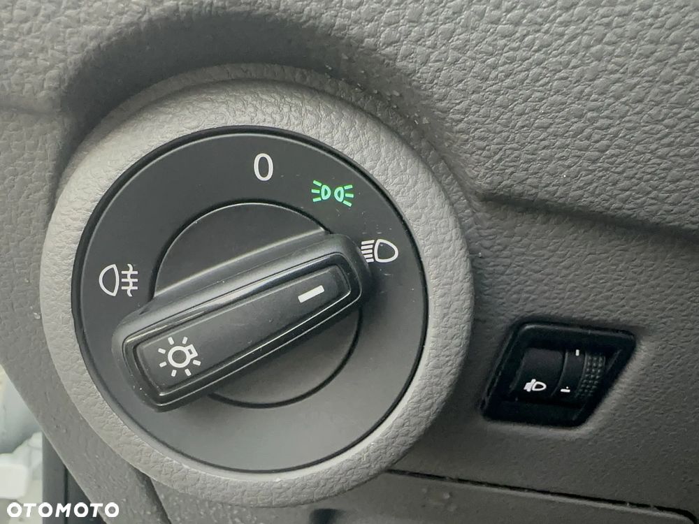 Volkswagen Transporter - 12