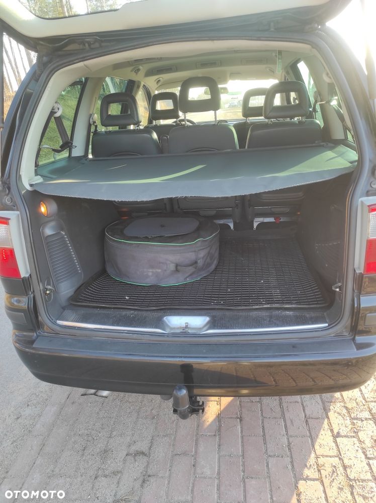 Ford Galaxy - 6