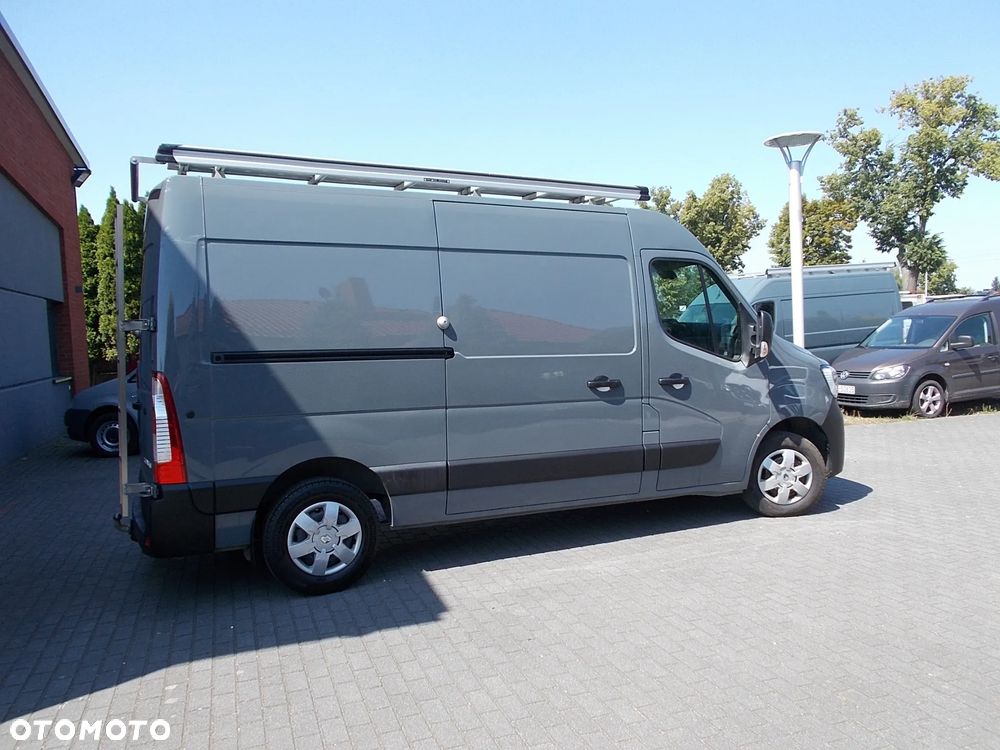 Renault Master - 25