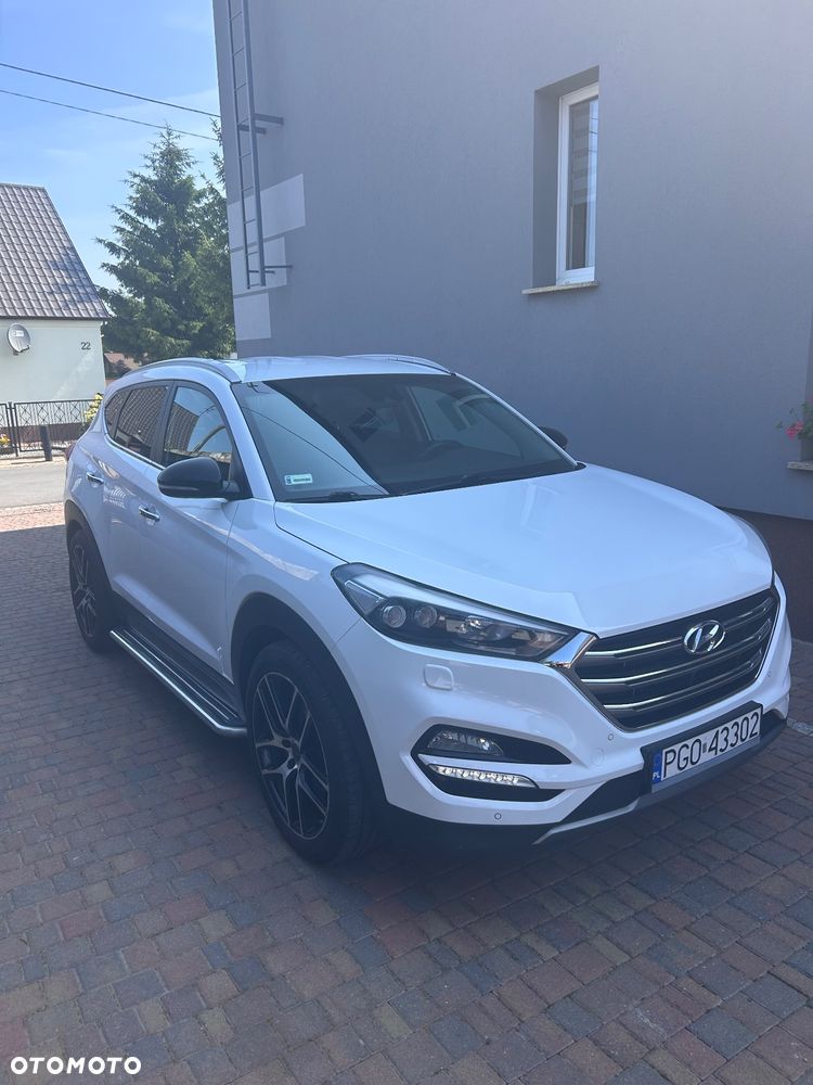 Hyundai Tucson 2.0 CRDi 4WD Automatik Premium - 3