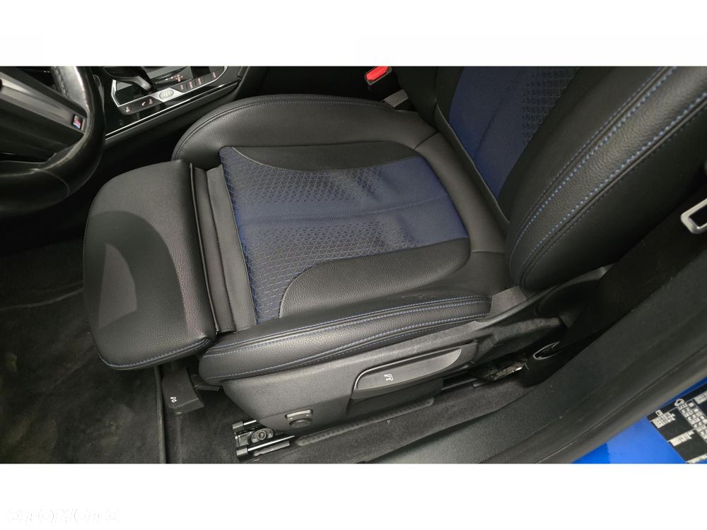 BMW Seria 1 118i - 19