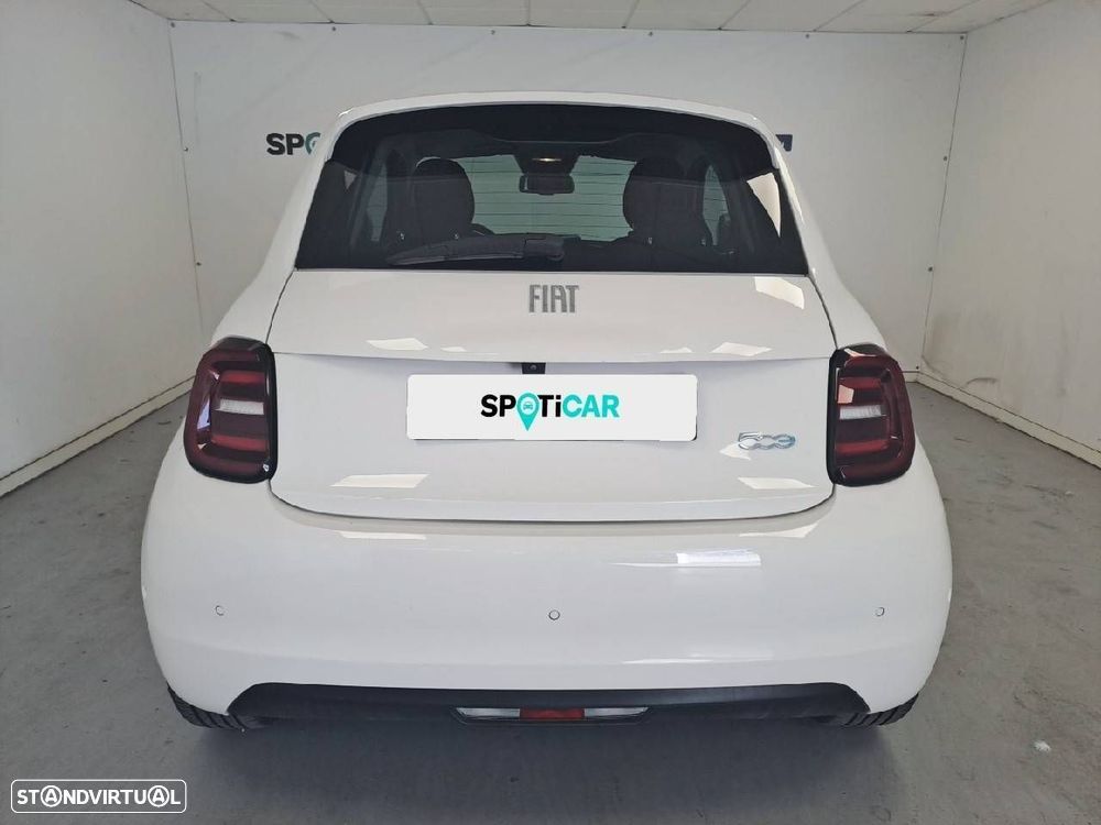Fiat 500e 42 kWh - 7