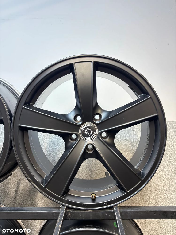 4 Felgi Alu. Toyota BZ4X, Tesla Model 3, Subaru Forester, Renault Kadjar, Arkana, Austral, Laguna, Mitsubishi Asx, Lexus Rz, Land Rover Freelander 18" - 5