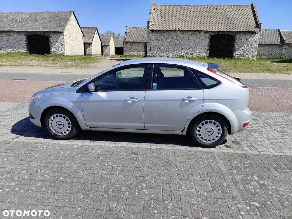 Ford Focus 1.6 Trend - 5