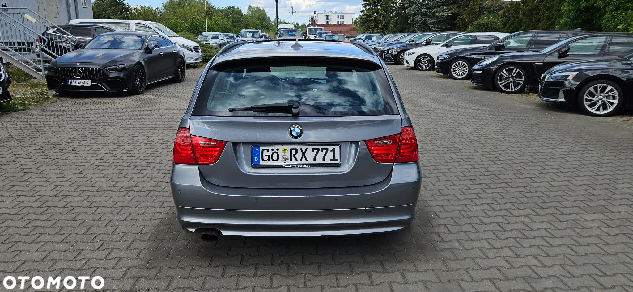 BMW Seria 3 316d Touring Modern Line - 9