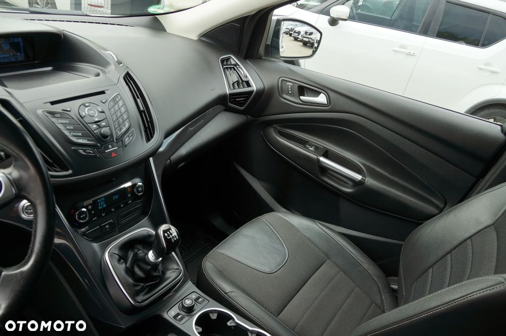 Ford Kuga 2.0 TDCi 4WD Titanium - 20