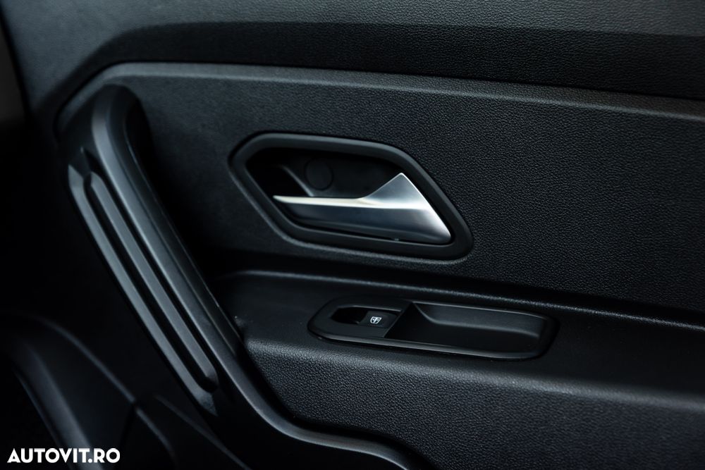 DACIA Duster 2021 — imagine 21