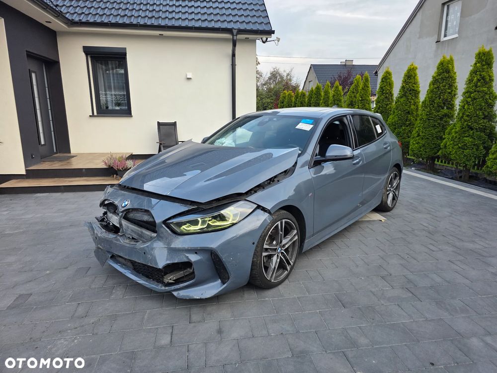BMW Seria 1 - 12