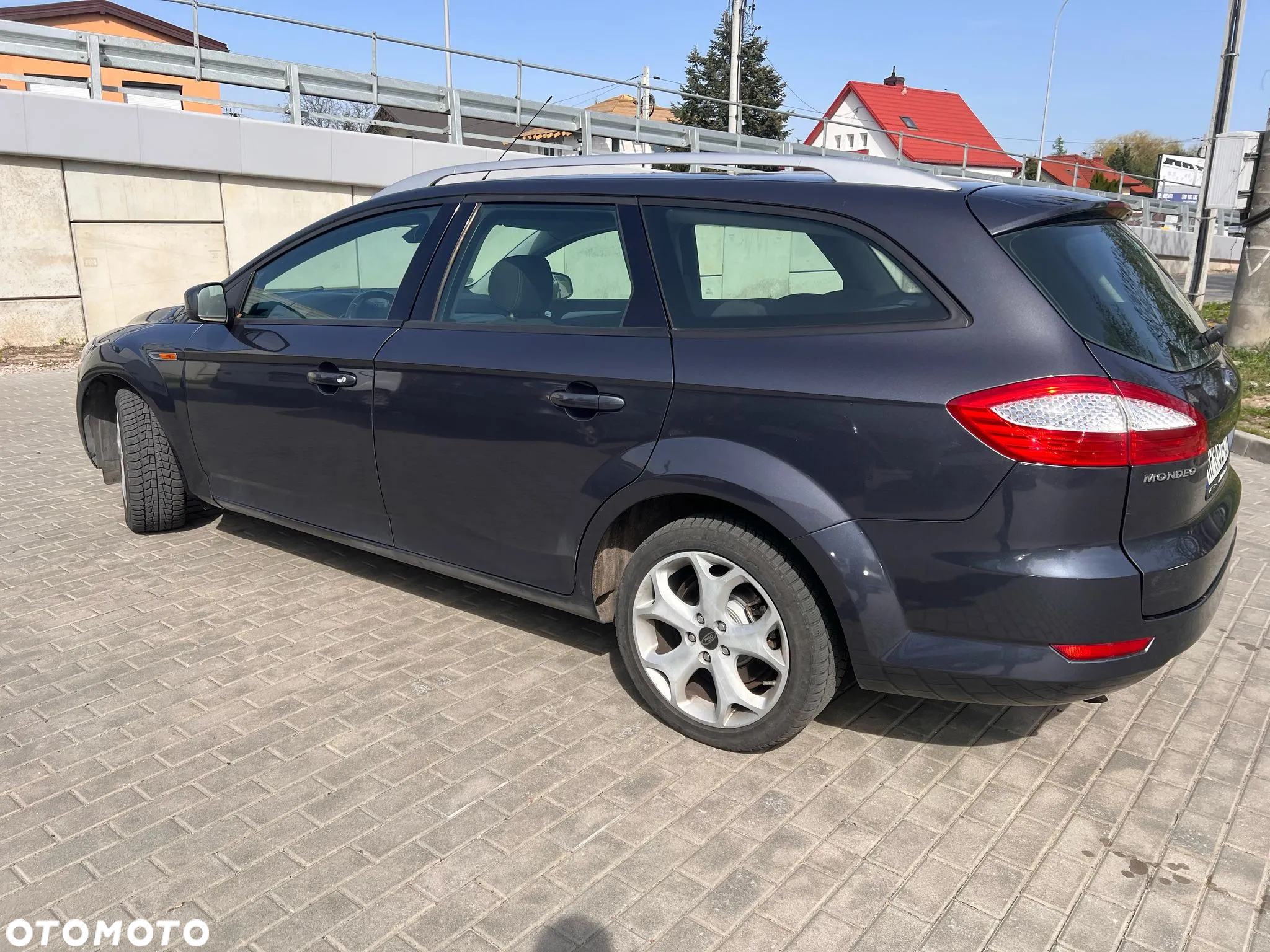 Ford Mondeo - 10